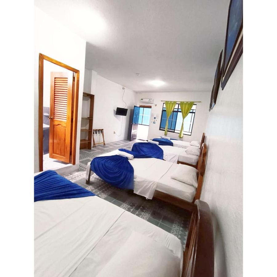 Hostal Gardner Galapagos Puerto Ayora  Buitenkant foto