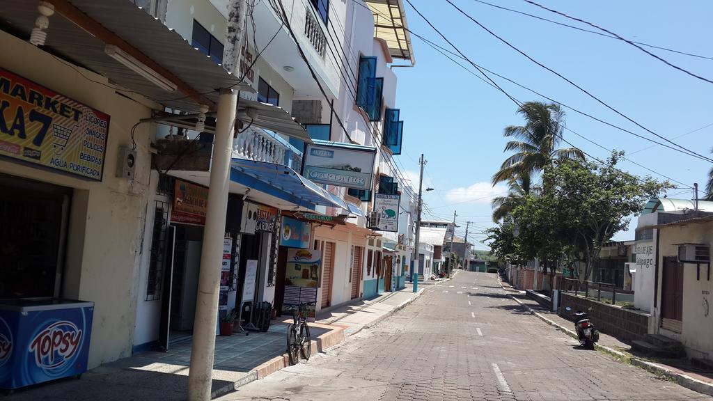 Hostal Gardner Galapagos Puerto Ayora  Buitenkant foto