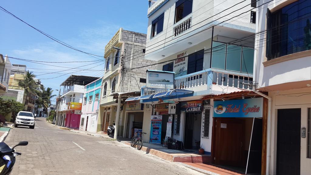 Hostal Gardner Galapagos Puerto Ayora  Buitenkant foto