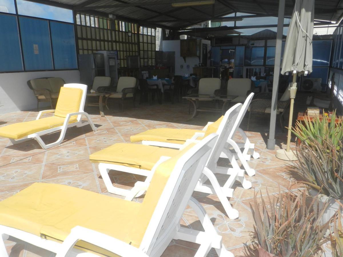 Hostal Gardner Galapagos Puerto Ayora  Buitenkant foto