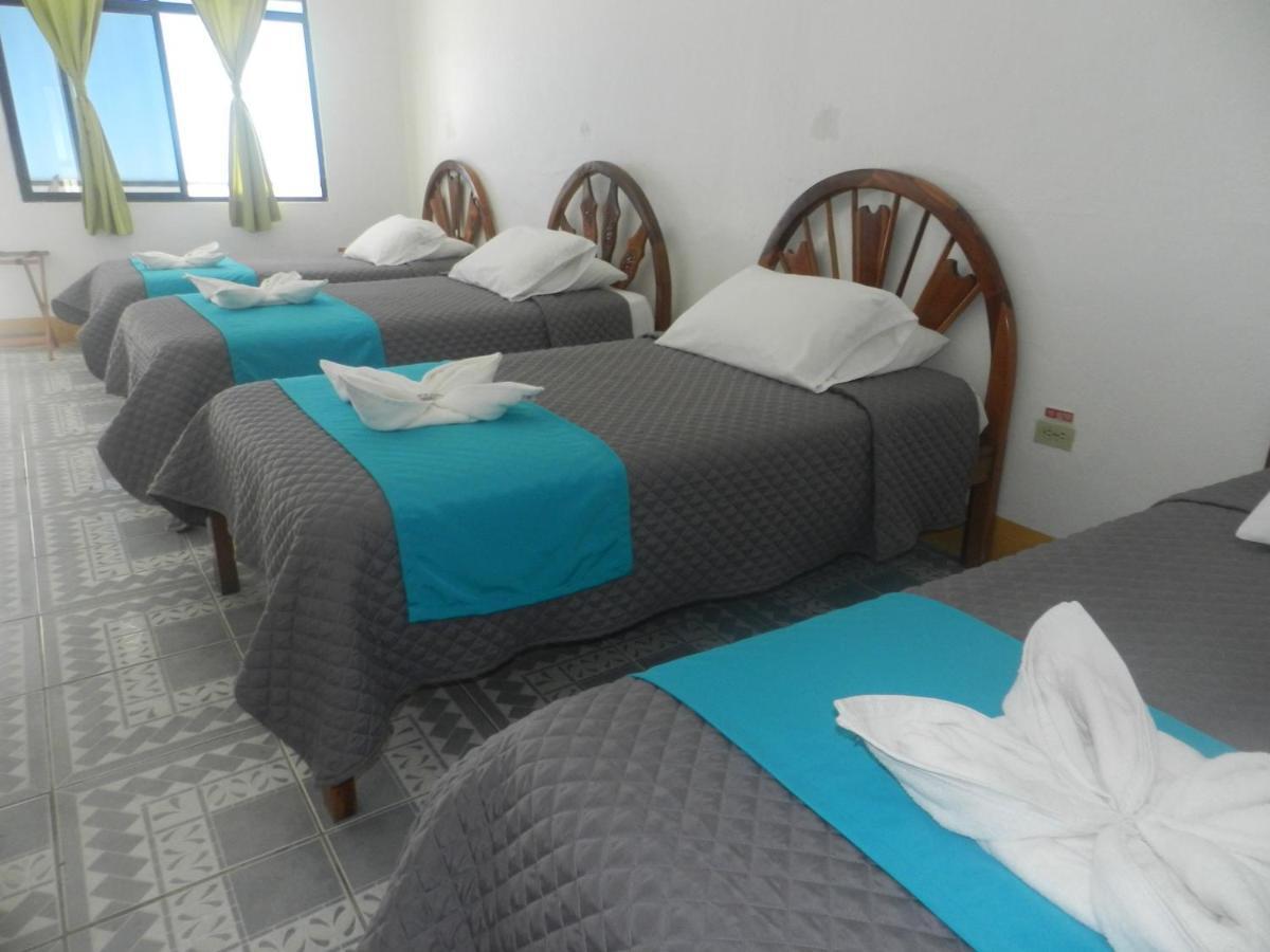 Hostal Gardner Galapagos Puerto Ayora  Buitenkant foto