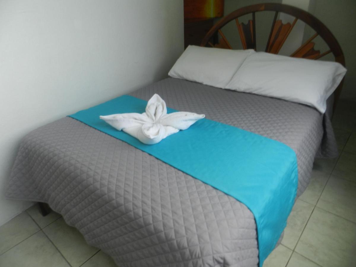Hostal Gardner Galapagos Puerto Ayora  Buitenkant foto