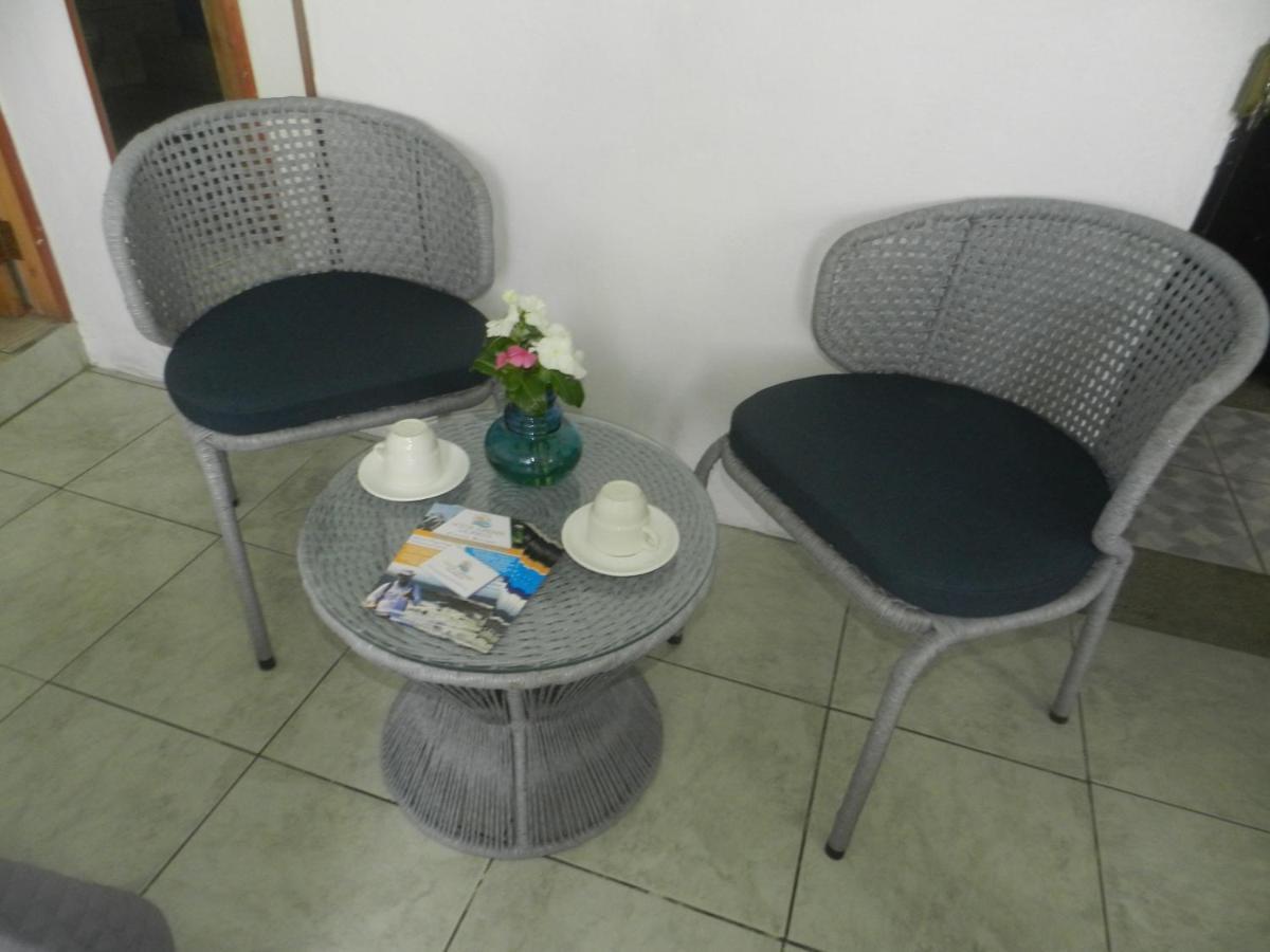 Hostal Gardner Galapagos Puerto Ayora  Buitenkant foto